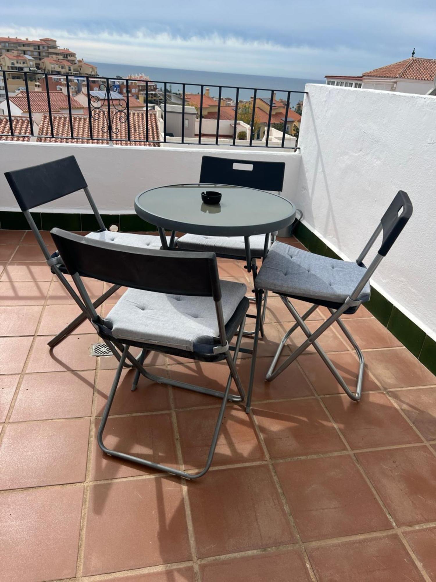 Atico Vistas Al Mar Golf ,Piscina Y Parking Albatros 2 Daire Rincón de la Victoria Dış mekan fotoğraf